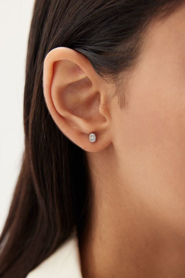 Altın Oval Mini Baget Küpe