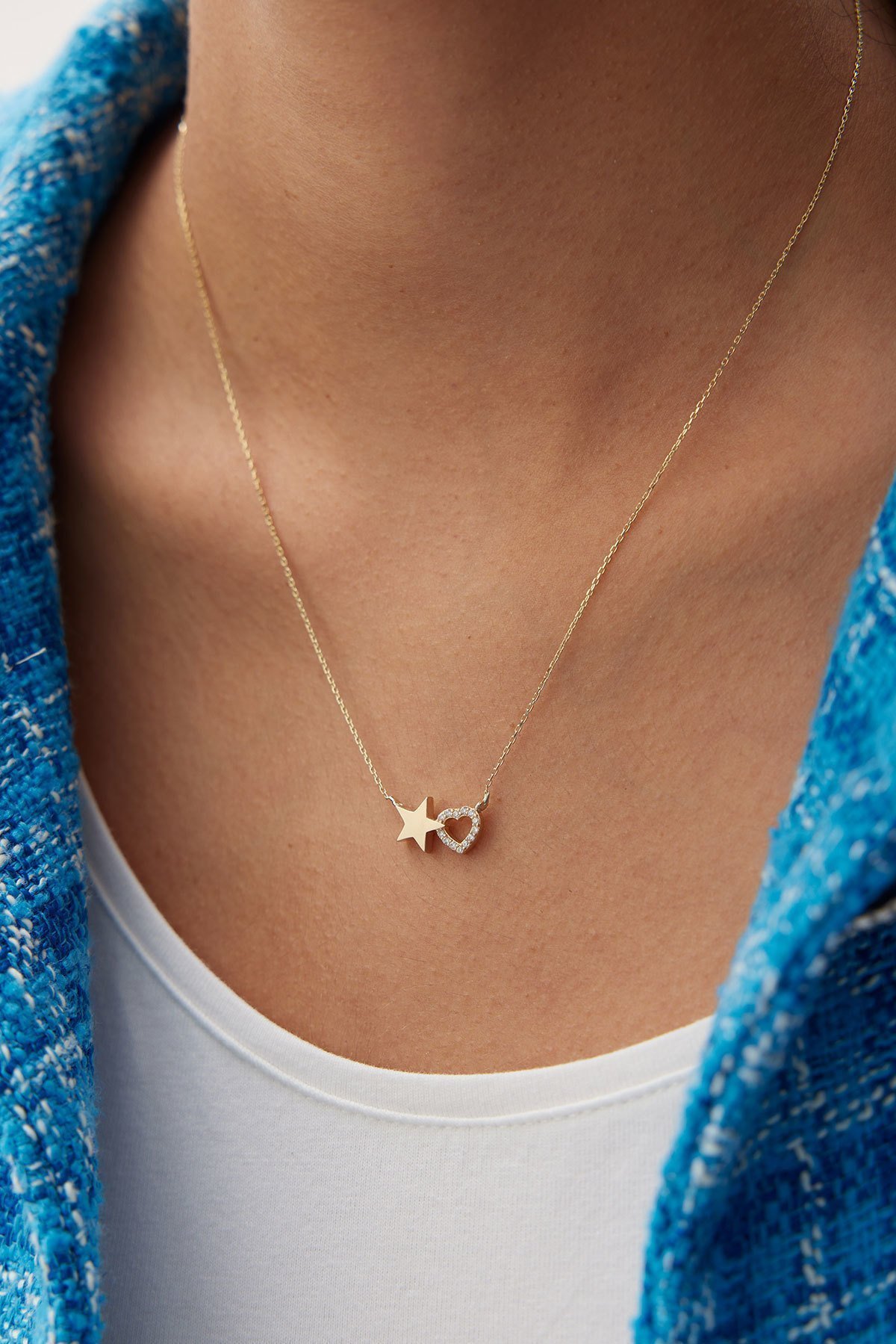 Altın Kalpli Yıldız Kolye