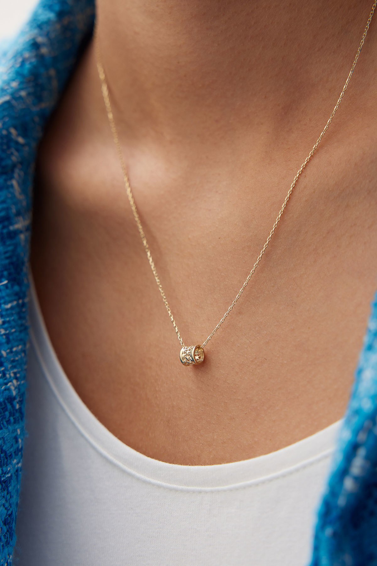 Altın Tasarım Silindir Kolye