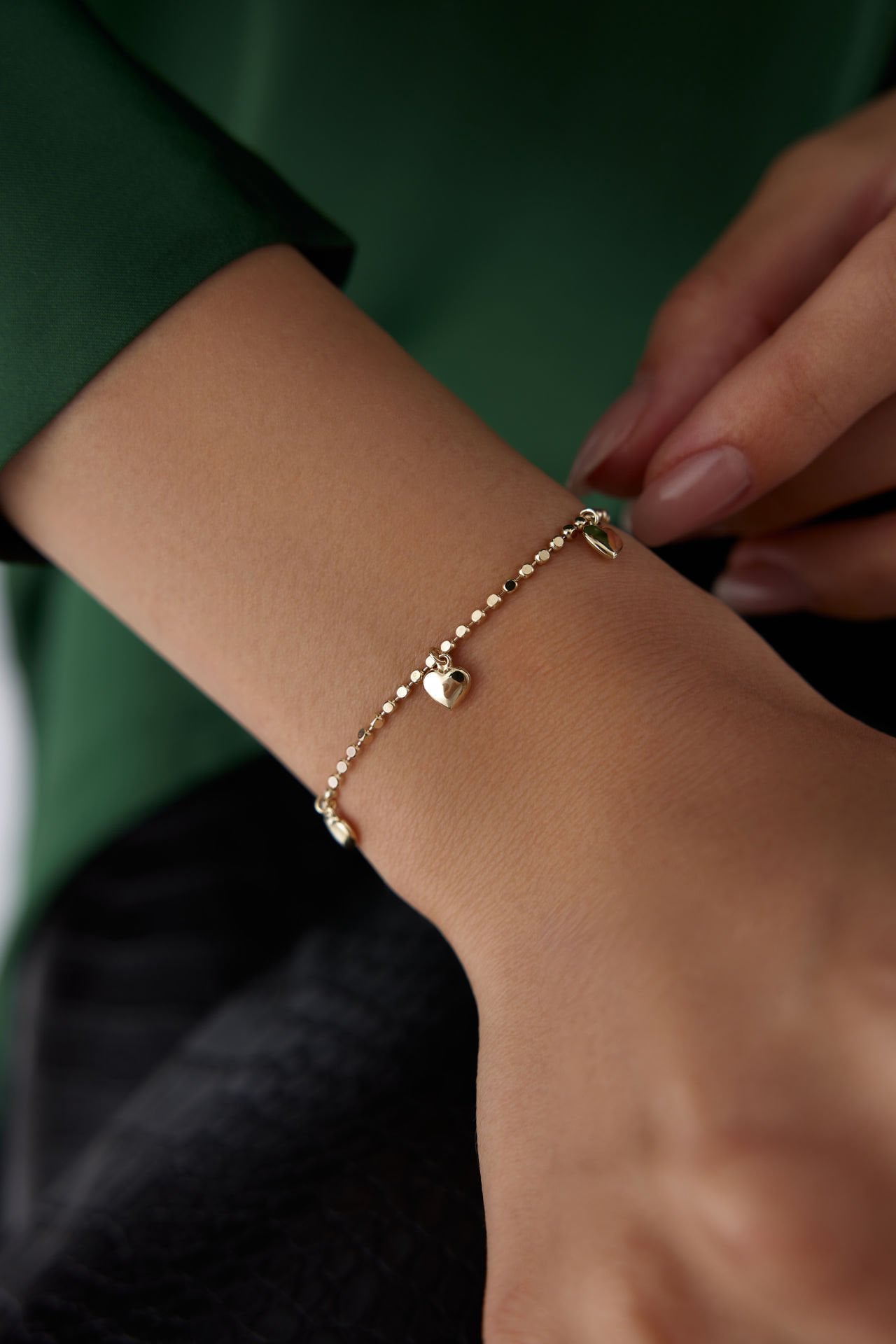 Altın Sallantılı Kalp Bileklik