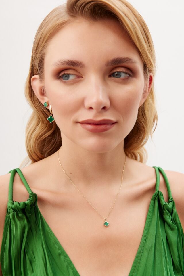 Altın Yeşil Sallantılı Yonca Küpe