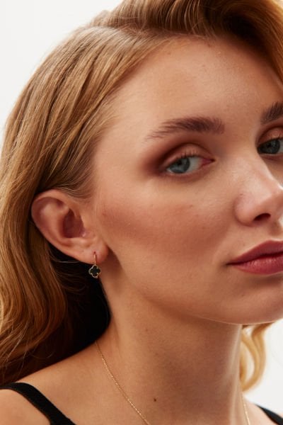 ALTIN SİYAH YONCA KÜPE