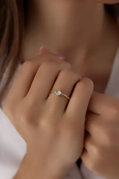 Altın Sedef Taşlı Yüzük