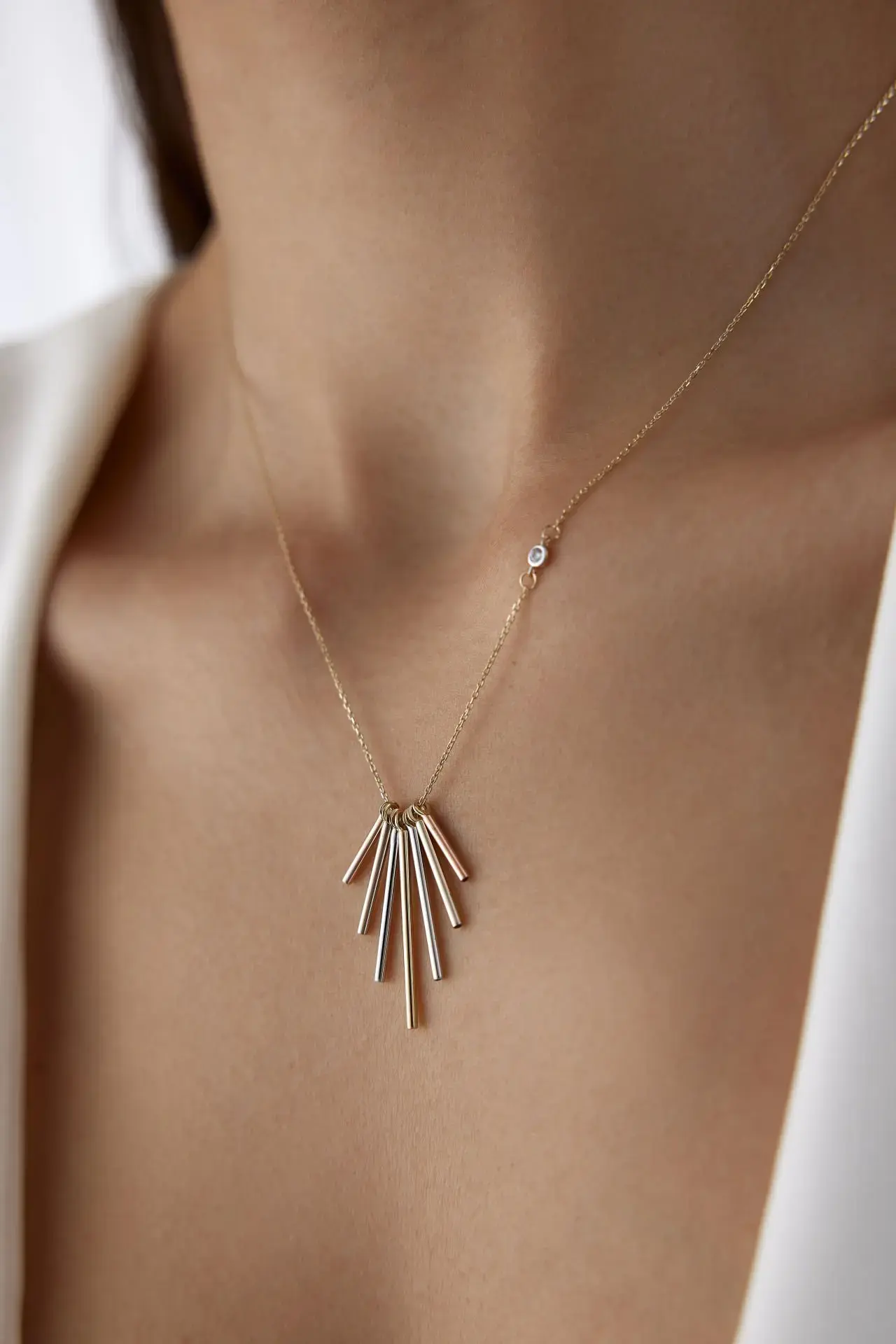 Altın Üç Renk Çubuk Kolye