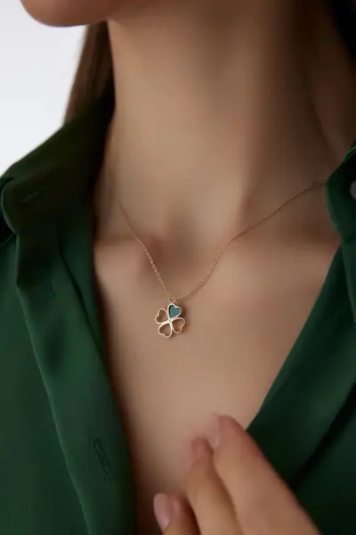 Altın Malakit Taşlı Yonca Kolye