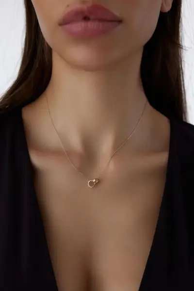 Altın İç İçe Halka Kolye