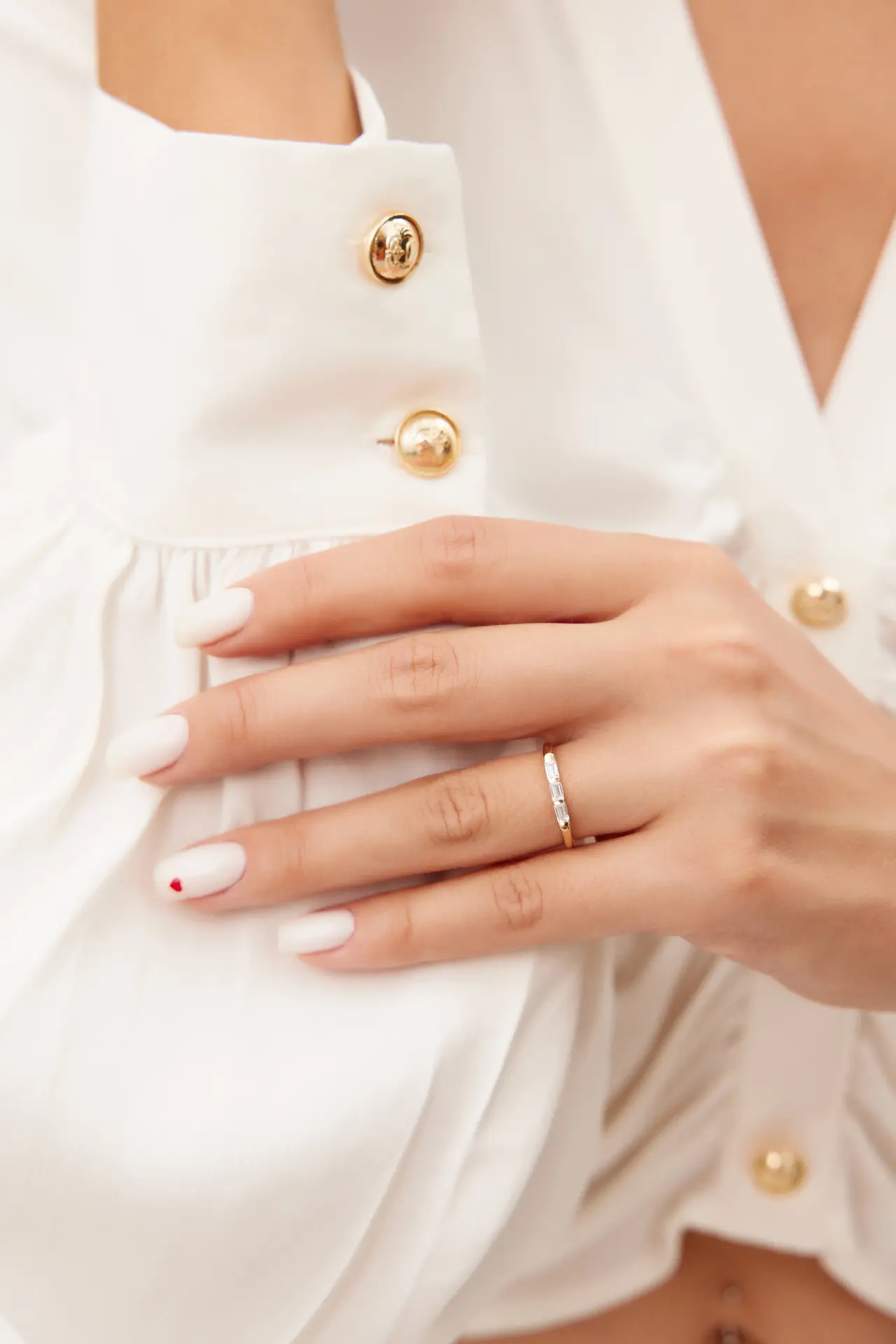 ALTIN SIRALI BAGET TAŞLI YÜZÜK