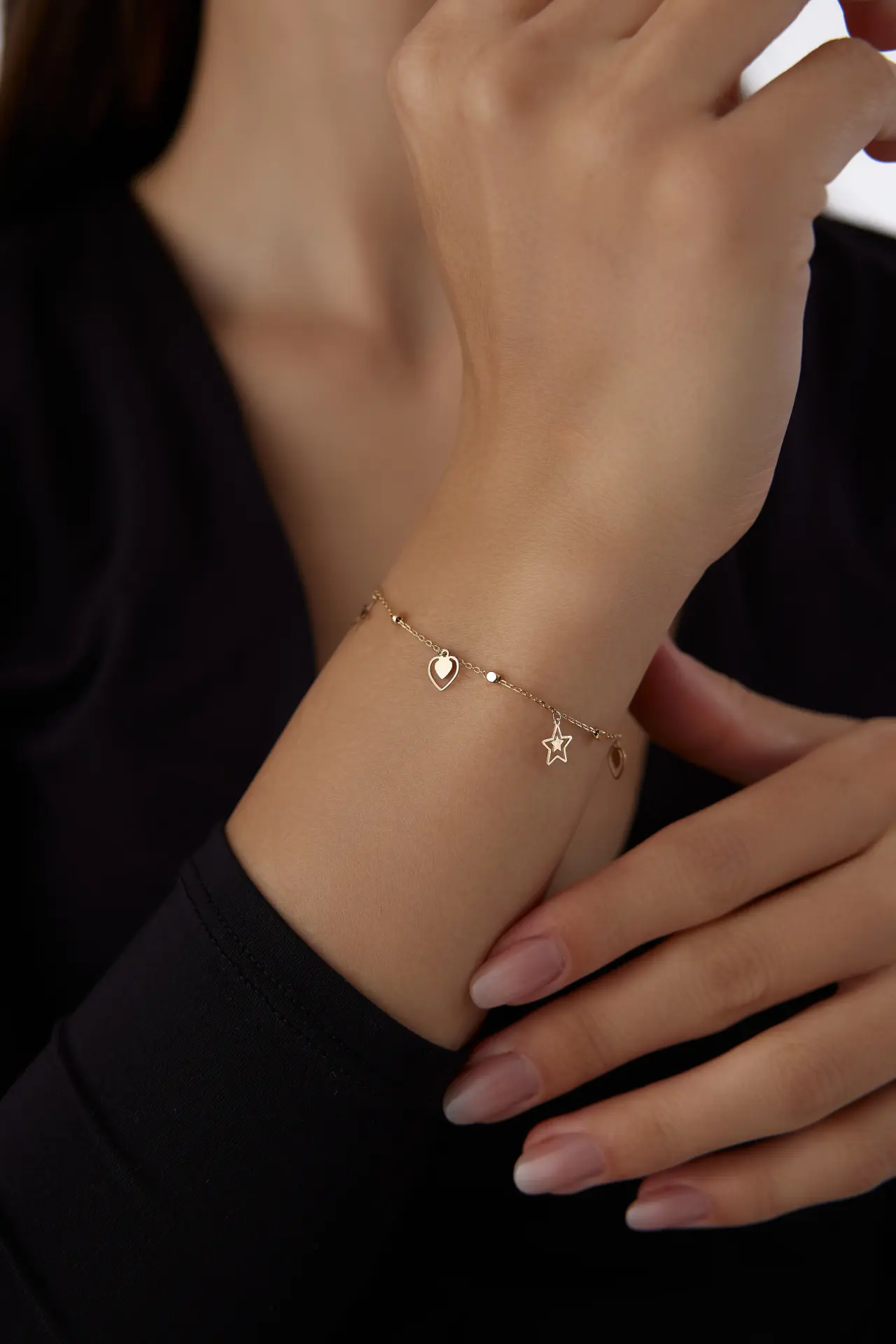 Altın Sallantılı Kalp-Yıldız Bileklik