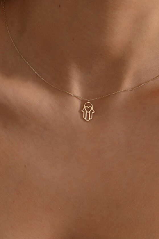 Altın Fatıma'nın Eli Kolye