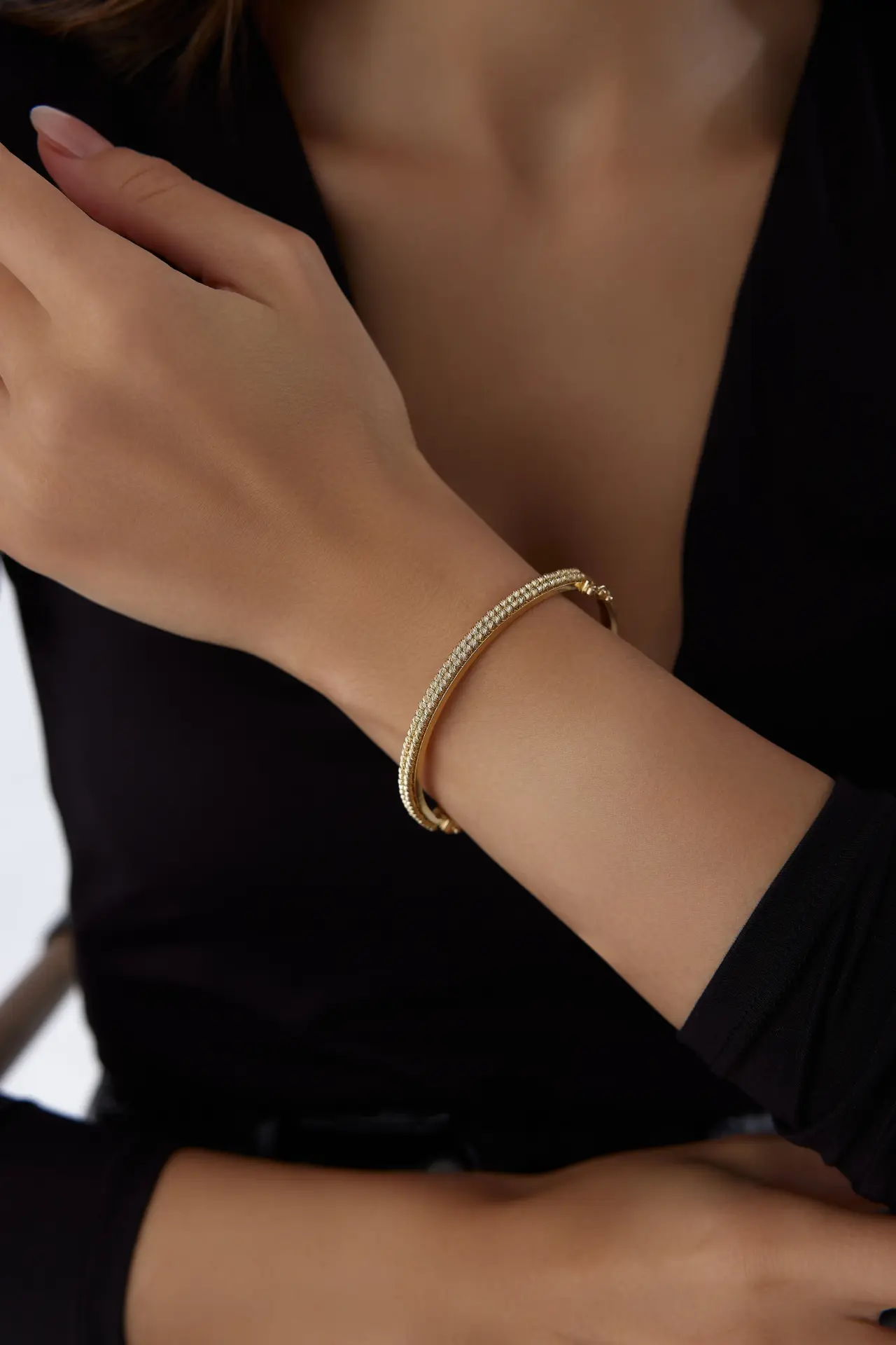 Altın Dorikalı Kelepçe