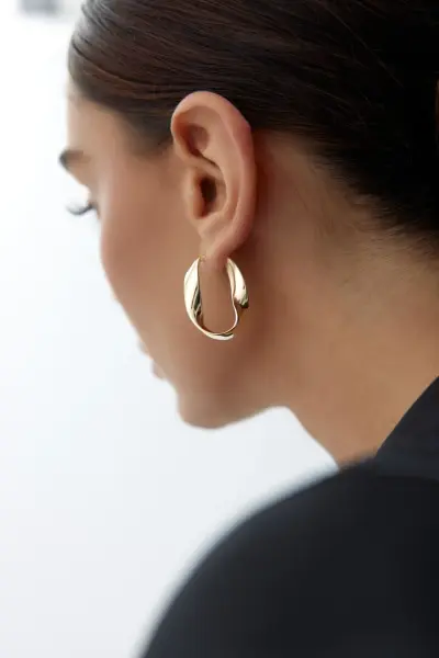 ALTIN ASİMETRİK ŞARNEL KÜPE