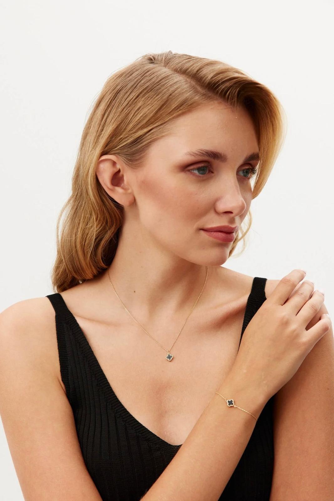 Altın Siyah Yonca Kolye Bileklik Set