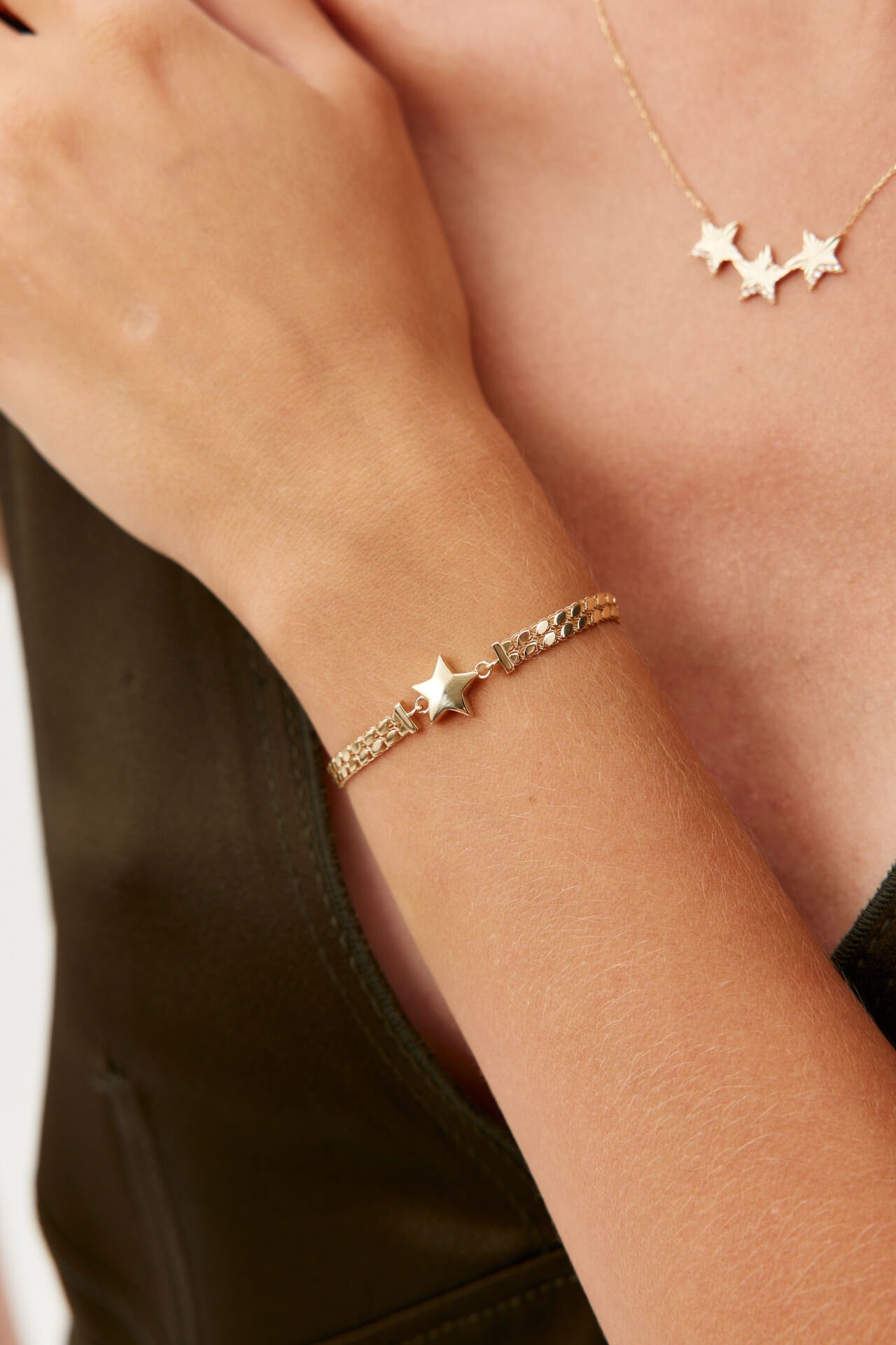 Altın Pul Zincirli Yıldız Bileklik
