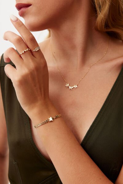 ALTIN PULLU ZİNCİRLİ YILDIZ BİLEKLİK