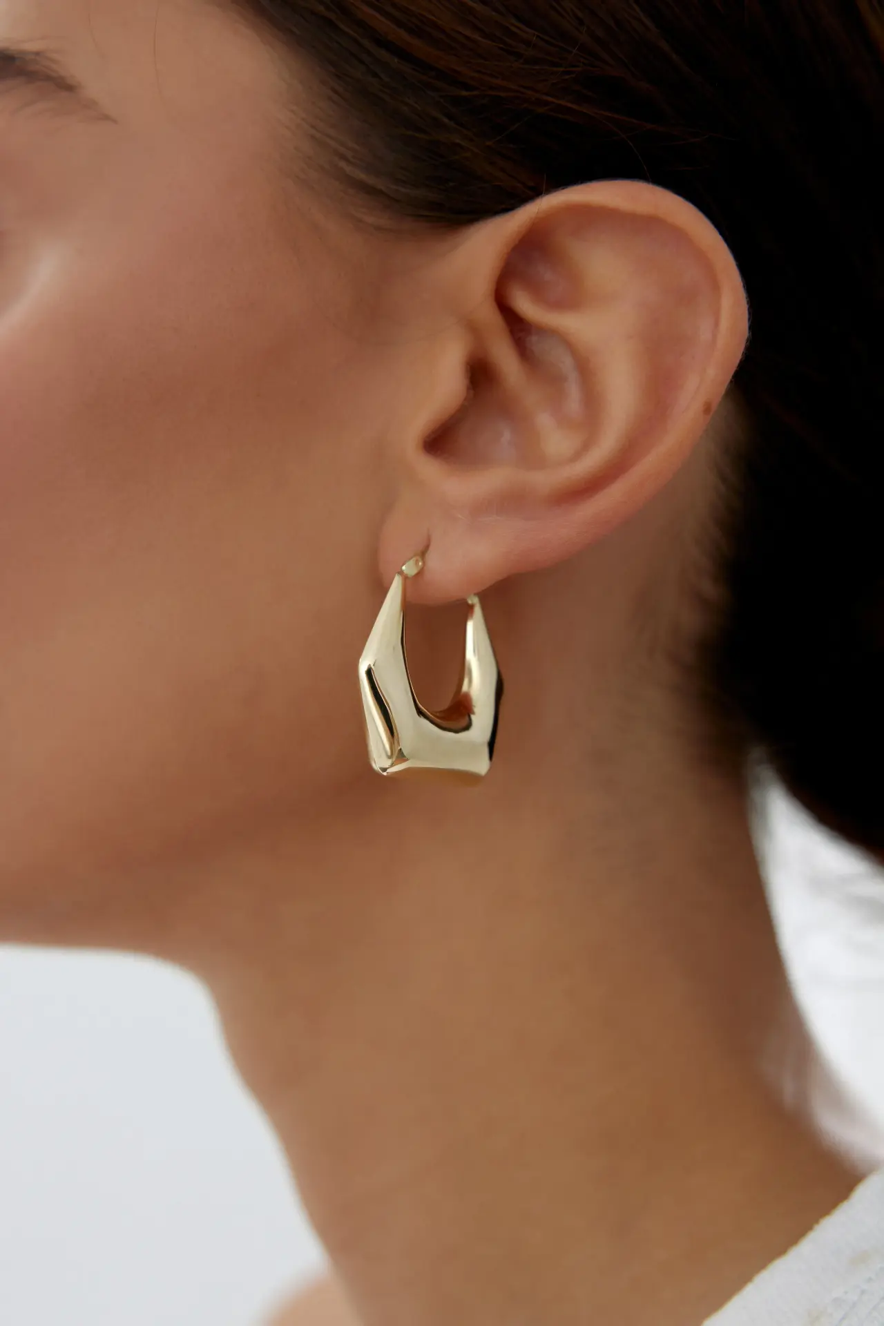 ALTIN BOMBE ŞARNEL KÜPE