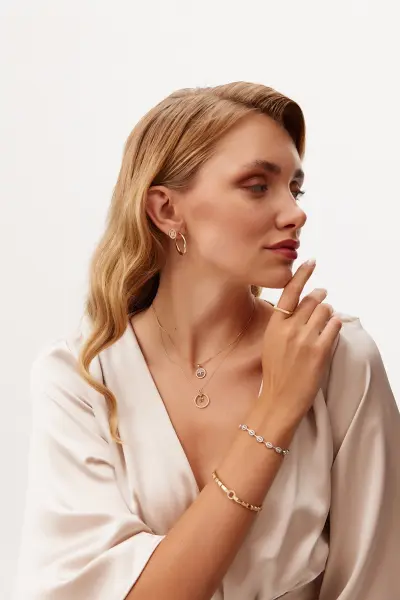 ALTIN TAŞLI TASARIM KELEPÇE