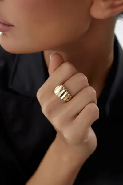 BOMBELİ ALTIN YÜZÜK