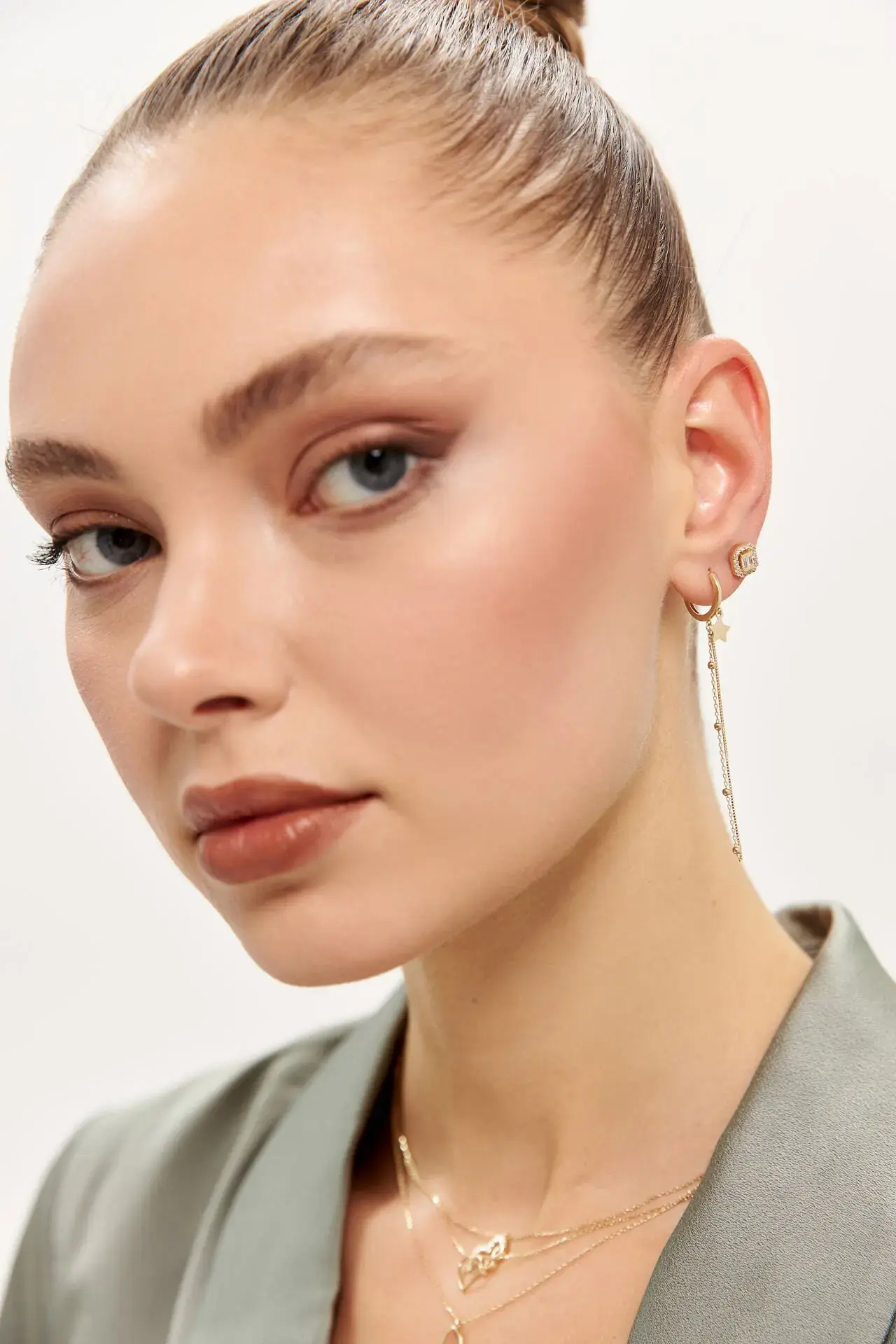 Altın Sarı Baget Küpe