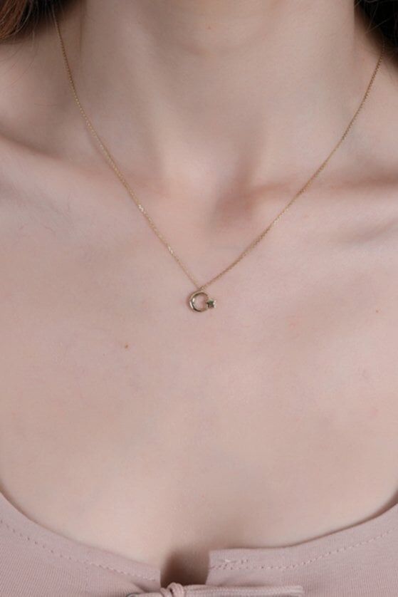 Altın Ay-Yıldız Kolye