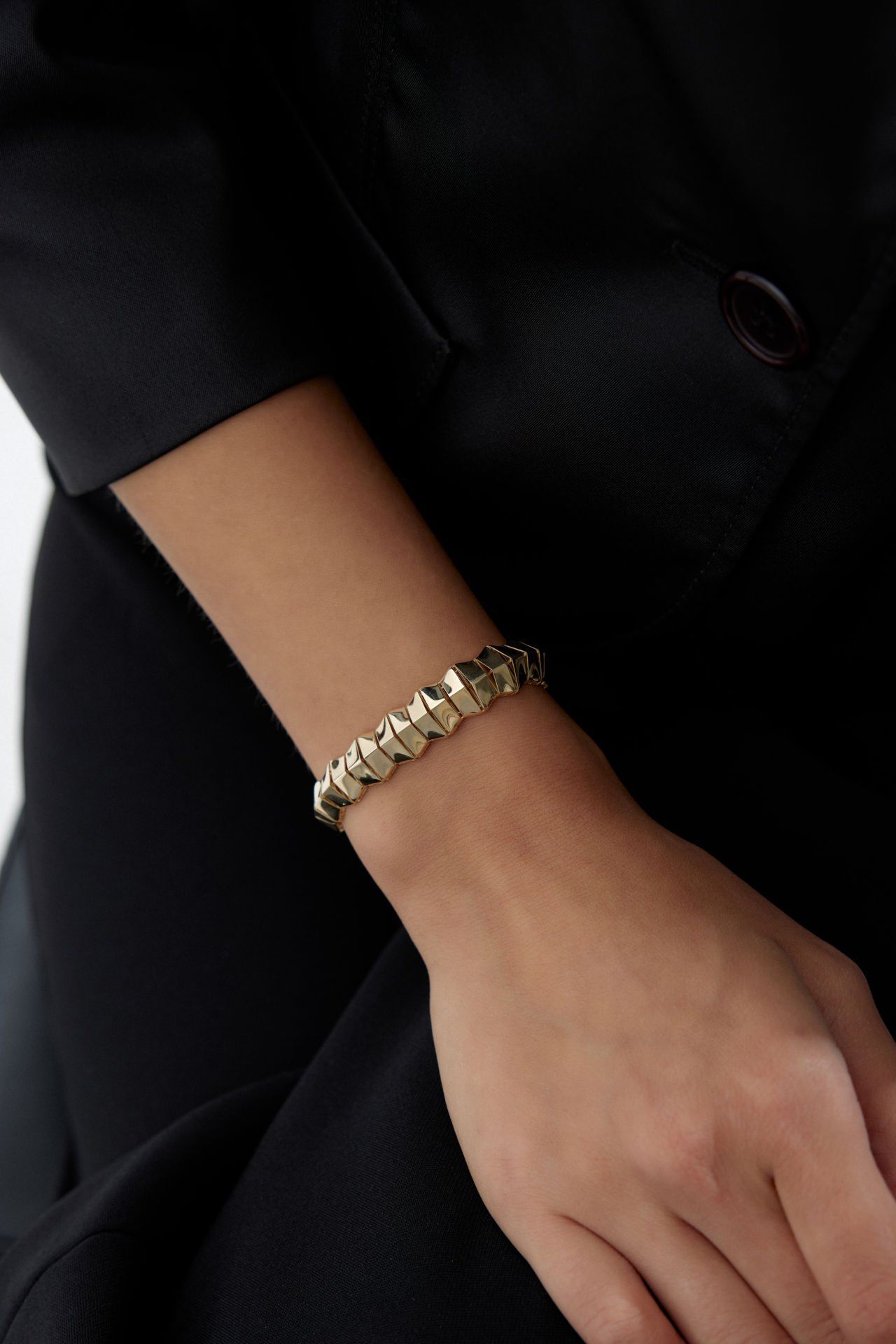 Altın Wave Bileklik