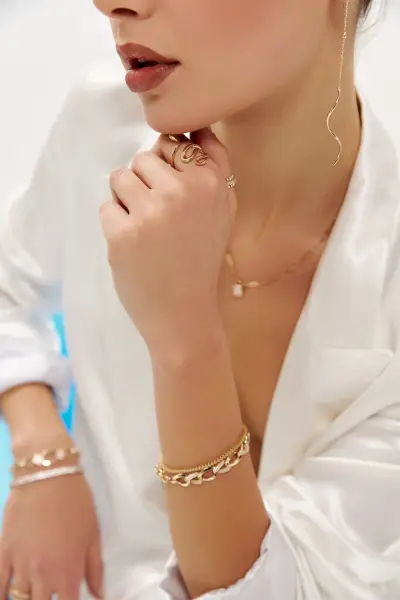 Altın Taşlı Hallow Bileklik