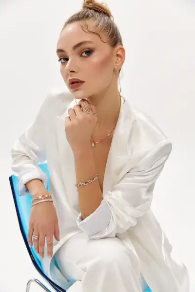 Altın Taşlı Hallow Bileklik