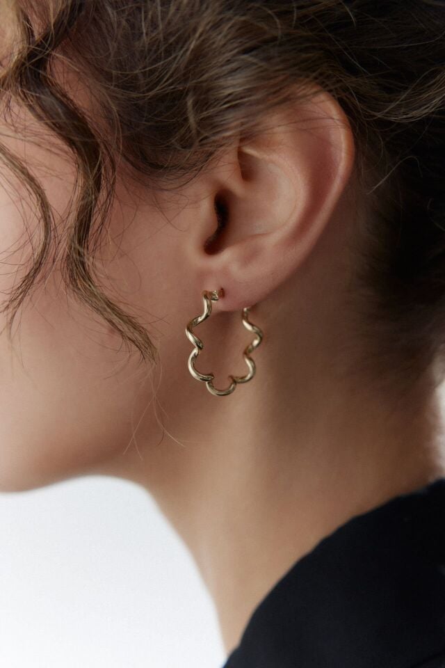 Altın Curly Şarnel Küpe