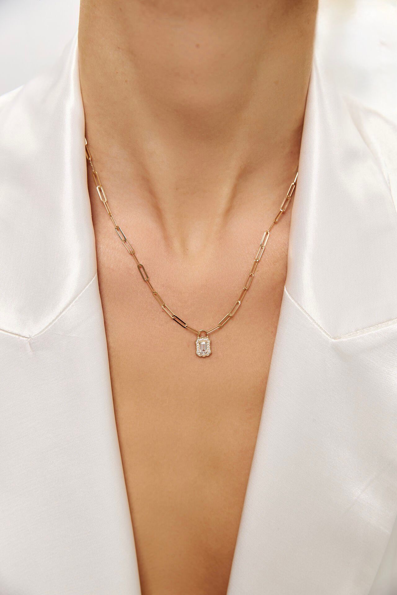 ALTIN ATAÇ ZİNCİR BAGET KOLYE