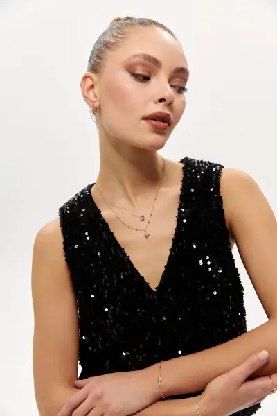 ALTIN SİYAH MİNELİ OVAL KOLYE