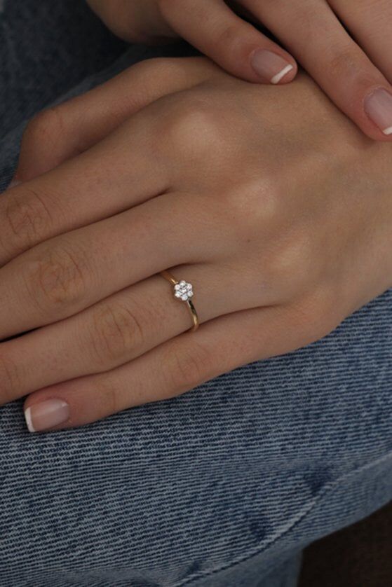 Altın Taşlı Ayçiçeği Yüzük