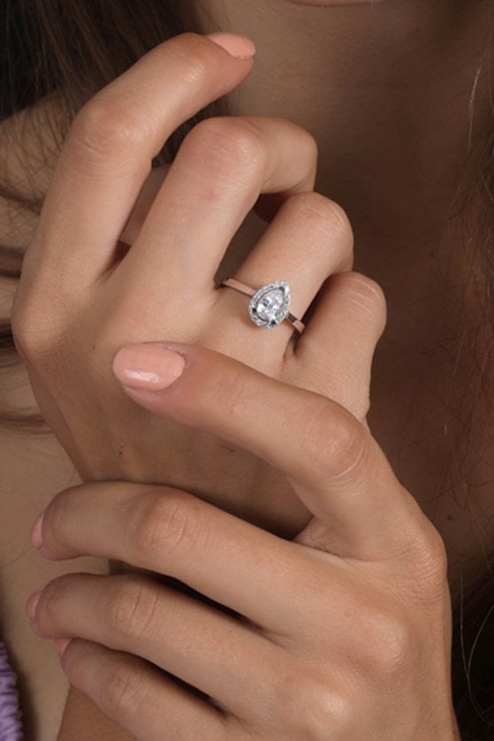 Altın Damla Kesim Baget Yüzük