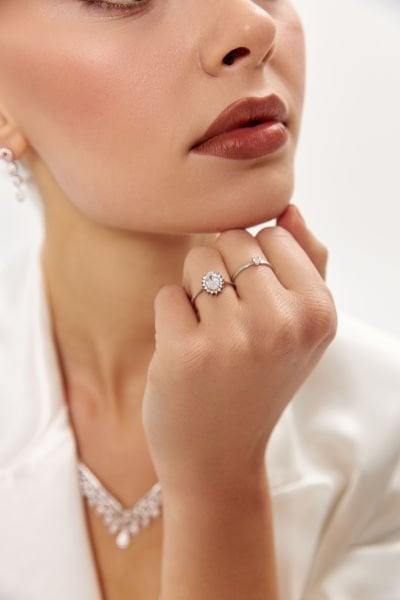 ALTIN BEYAZ OVAL YÜZÜK