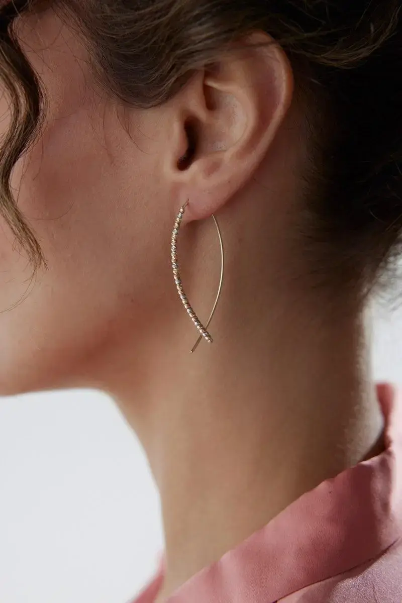 Altın Dorika Çengel Küpe