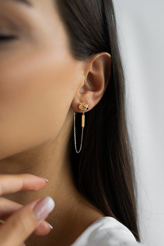 Altın Zincirli Top Küpe