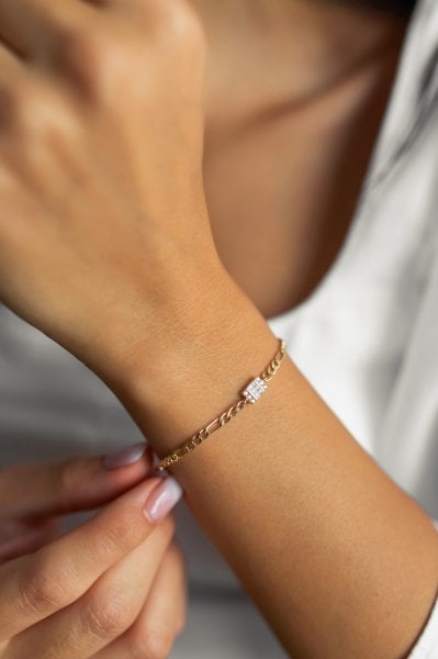 ALTIN KÜNYE BAGET BİLEKLİK