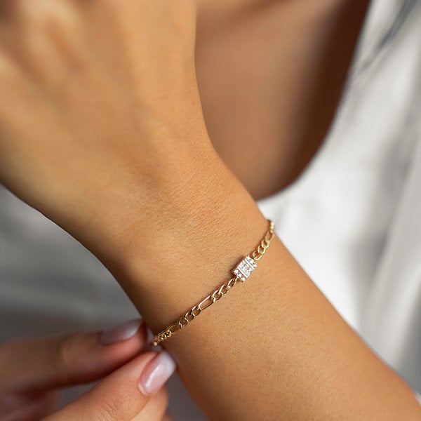 ALTIN KÜNYE BAGET BİLEKLİK