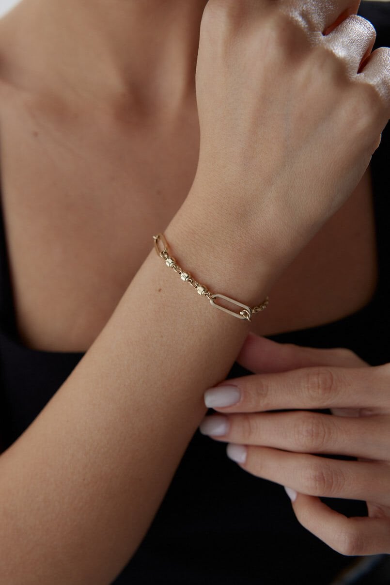 ALTIN ATAÇ  HALLOW BİLEKLİK