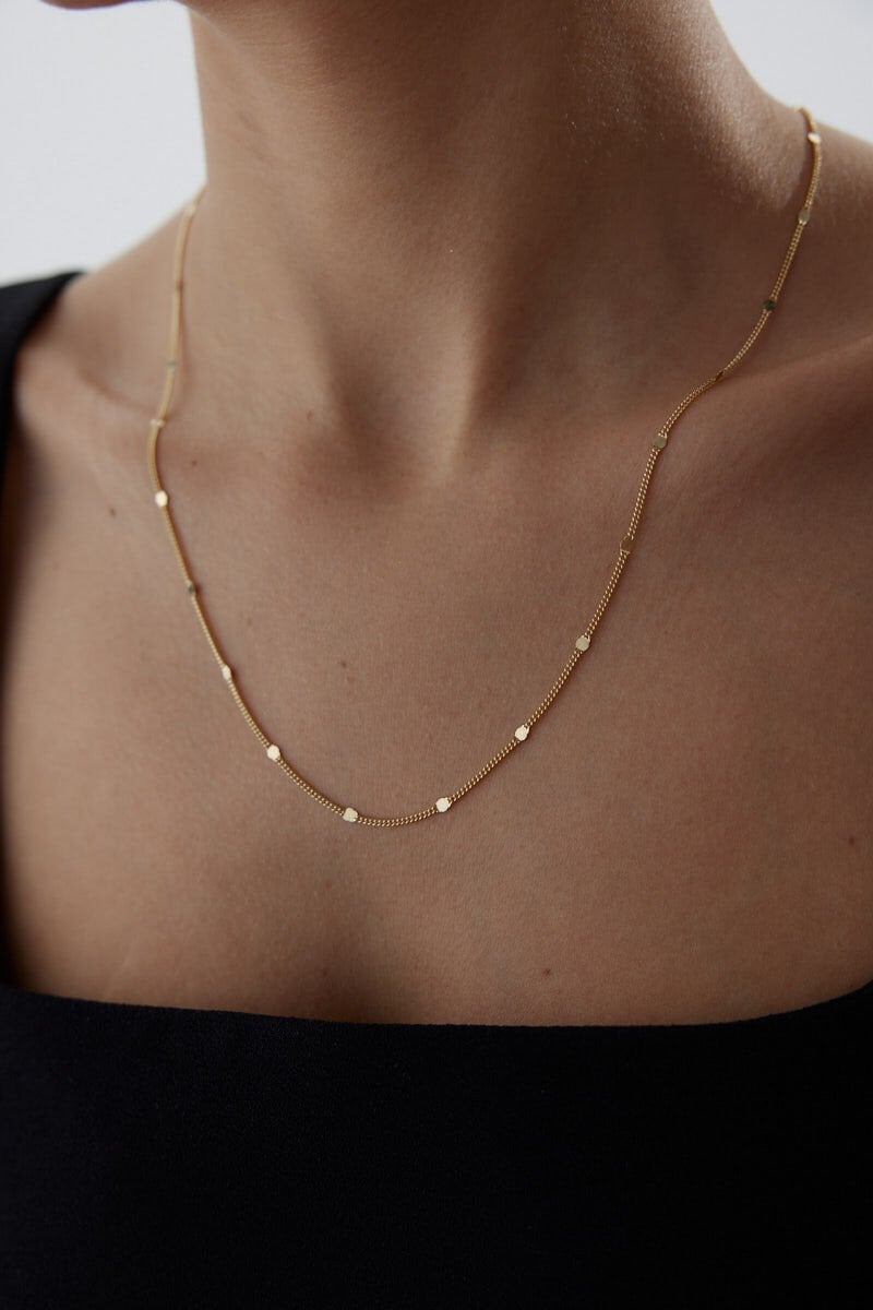 ALTIN PULLU ZİNCİR BOYUNLUK