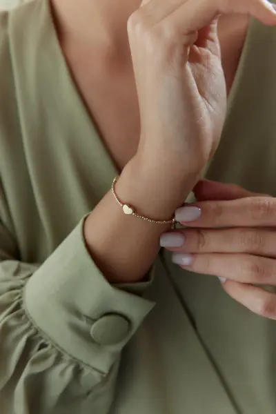 ALTIN SIRALI DORİKA KALP BİLEKLİK