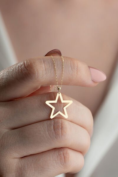 Altın Yıldız Kolye