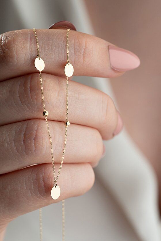 Altın Dorikalı Üçlü Plaka Kolye