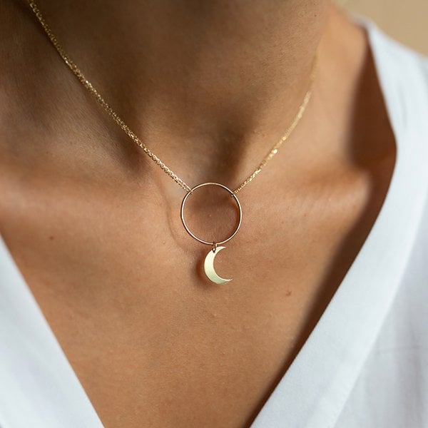 Altın Lazer Kesim Ay Kolye