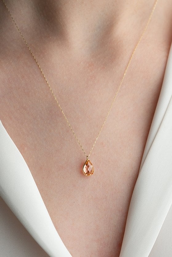 Altın Carine Taşlı Kolye