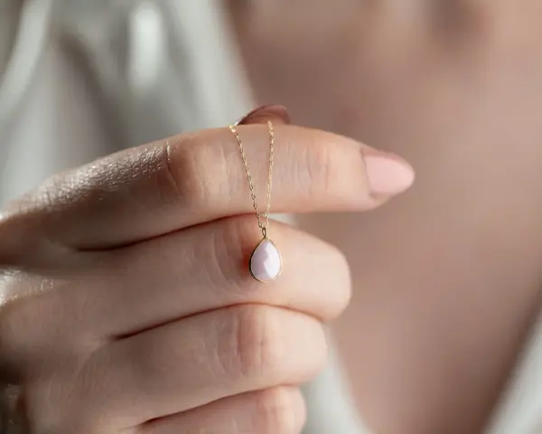 ALTIN PİNK ONİX TAŞLI KOLYE