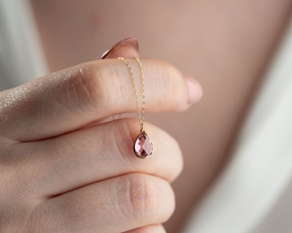 ALTIN PİNK TOPAZ TAŞLI KOLYE