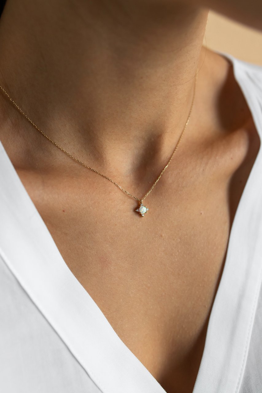 Altın Mini Opal Kolye