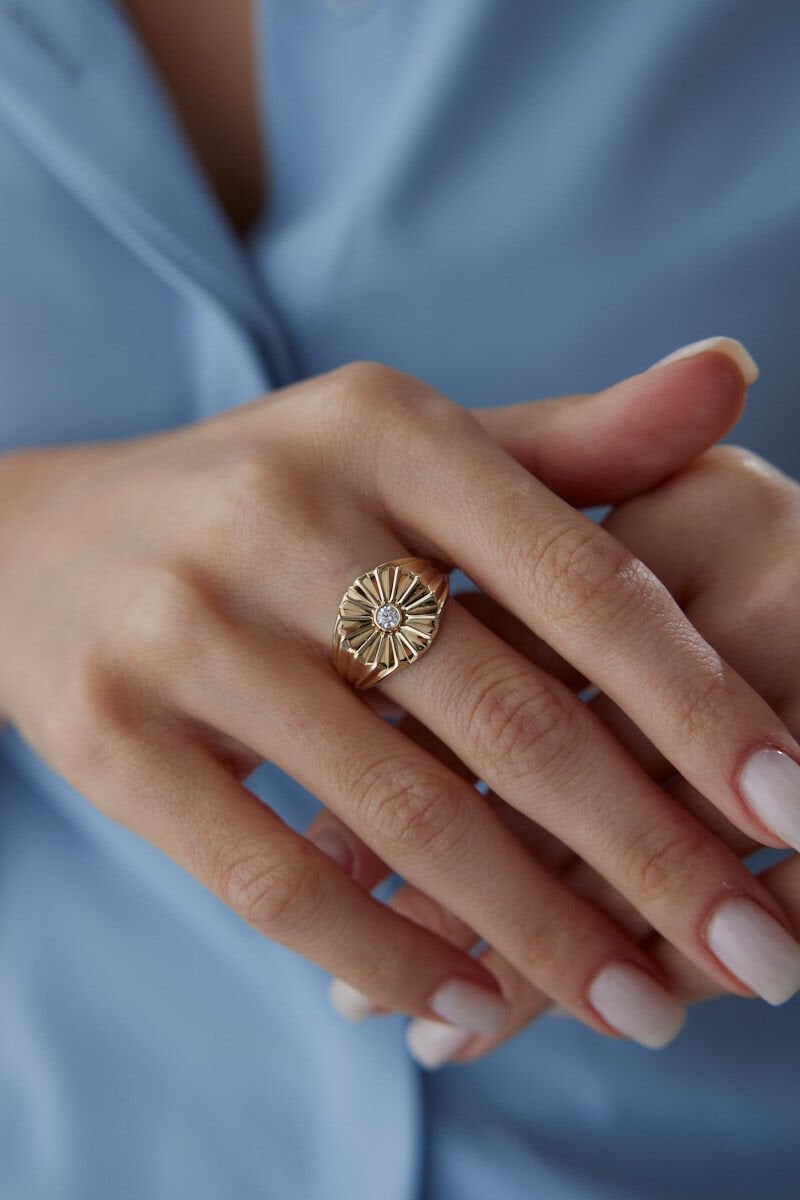 ALTIN TAŞLI AURA YÜZÜK