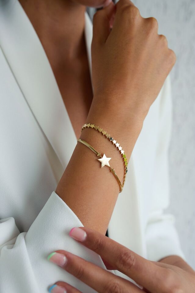Altın Yıldız Detaylı Tondo Bileklik