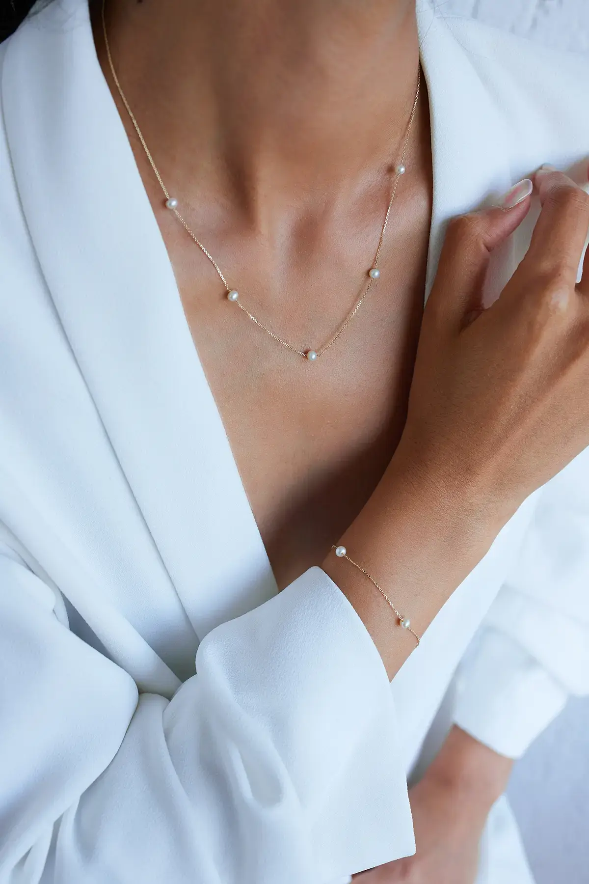 Altın İnci Detaylı Boyunluk Ve Bileklik