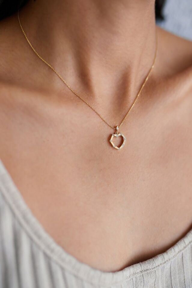 Altın Taşlı Heart Kolye